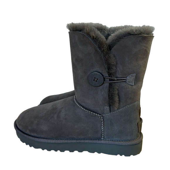 NEW! UGG Ladies Bailey Button Boots - Picture 1 of 8